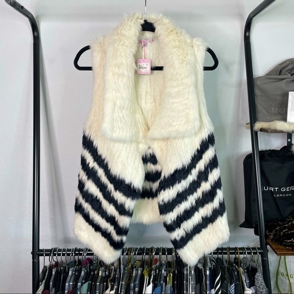 𝅺calypso St Barth Striped 100% Rabbit Fur Treese Vest - Picture 1 of 9